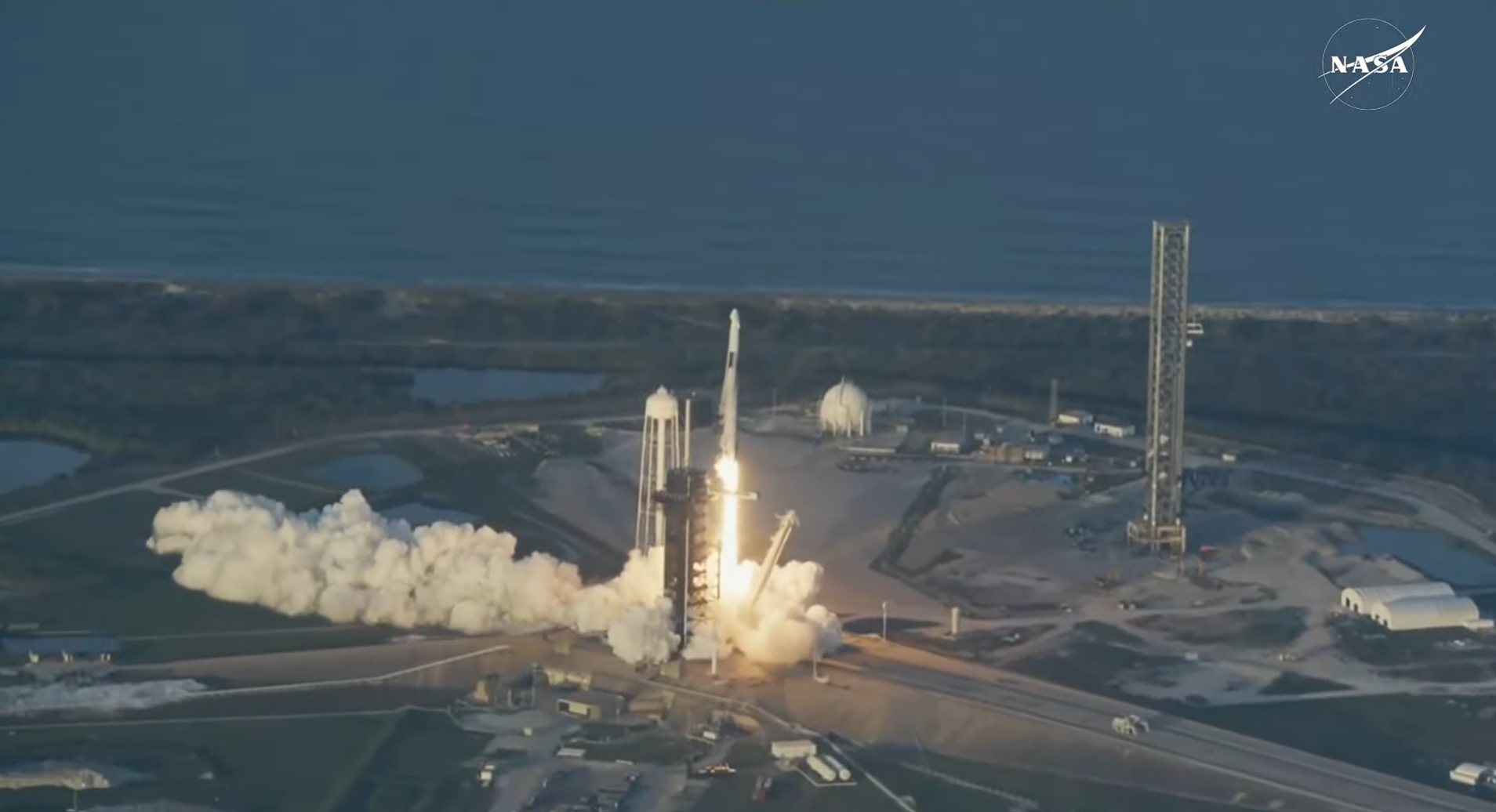 Spacex Crew-10 Lester in NASA to the International Space Station